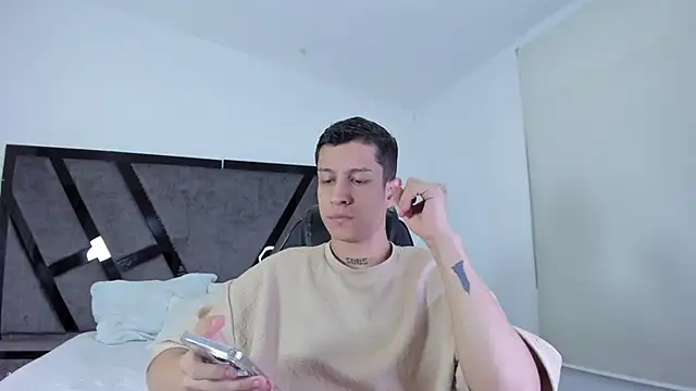 AgarEvans online show from February 2026 04:21:01 AM