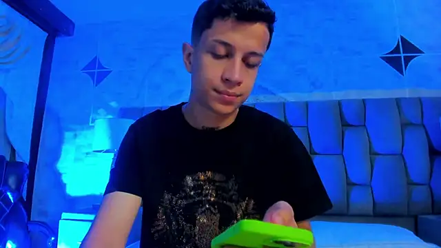 AgarEvans online show from March 2026 04:40:01 AM