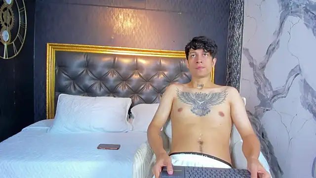 AgarEvans online show from October 2025 03:29:02 AM