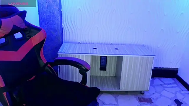 sylvana 19 online show from September 2025 08:41:01 PM