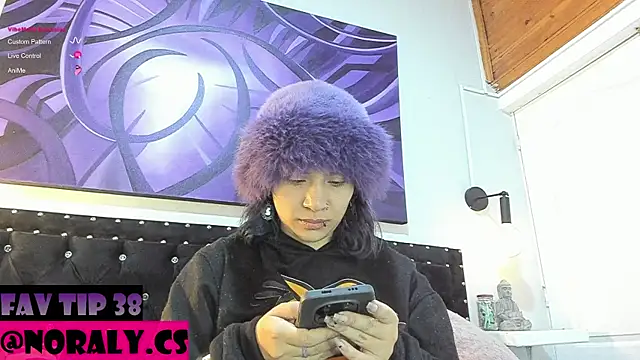 hey noraly online show from June 2026 04:12:02 AM