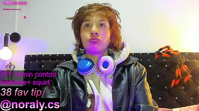 hey noraly online show from October 2025 04:11:01 AM