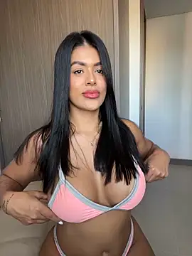 Snapshot of MelissaWaltton chatting on October 2025 09:49:01 PM MelissaWaltton online show from October 2025 09:49:01 PM