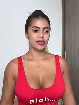 Snapshot of MelissaWaltton chatting on September 2025 06:51:01 PM MelissaWaltton online show from September 2025 06:51:01 PM