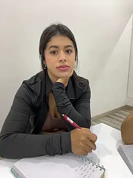 Snapshot of MelissaWaltton chatting on March 2025 03:22:02 PM MelissaWaltton online show from March 2025 03:22:02 PM