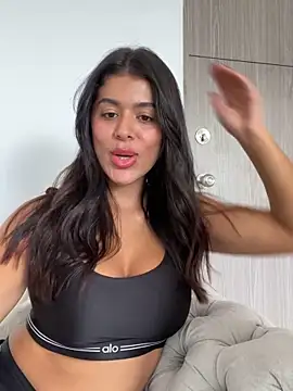 Snapshot of MelissaWaltton chatting on March 2025 03:50:02 PM MelissaWaltton online show from March 2025 03:50:02 PM