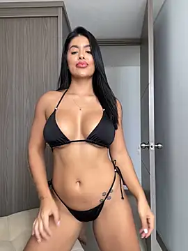 Snapshot of MelissaWaltton chatting on October 2025 08:51:02 PM MelissaWaltton online show from October 2025 08:51:02 PM