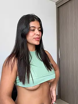 Snapshot of MelissaWaltton chatting on February 2025 06:01:02 PM MelissaWaltton online show from February 2025 06:01:02 PM