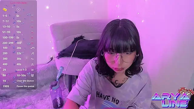 arysUwU online show from April 2026 03:36:02 AM