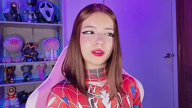 Snapshot of EmilyMiller_ chatting on November 2025 04:21:02 PM EmilyMiller online show from November 2025 04:21:02 PM