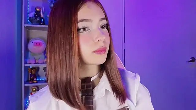 Snapshot of EmilyMiller_ chatting on November 2025 04:11:01 PM EmilyMiller online show from November 2025 04:11:01 PM