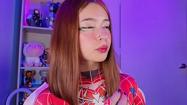 Snapshot of EmilyMiller_ chatting on December 2025 04:02:02 PM EmilyMiller online show from December 2025 04:02:02 PM