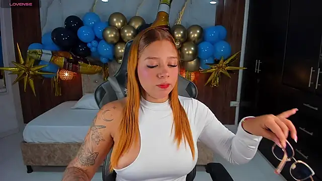 mia 18v online show from October 2025 05:27:02 PM