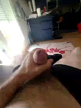 doudoucharlyc4 online show from July 2026 01:58:02 PM