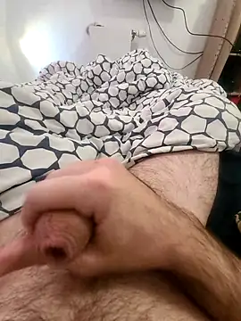 doudoucharlyc4 online show from December 2025 08:02:01 AM