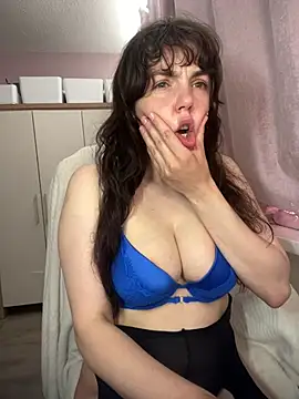 GillKelly online show from July 2026 03:15:01 PM