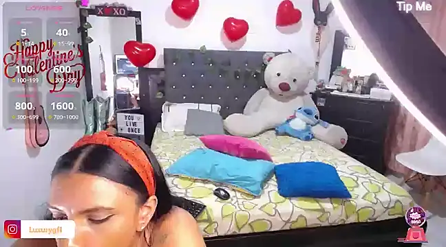 Pocahontaslovex online show from February 2025 05:51:02 AM