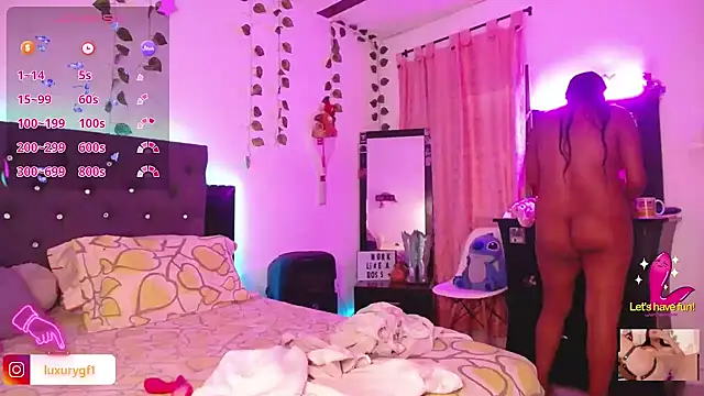 Snapshot of Pocahontaslovex chatting on October 2025 01:21:02 PM Pocahontaslovex online show from October 2025 01:21:02 PM