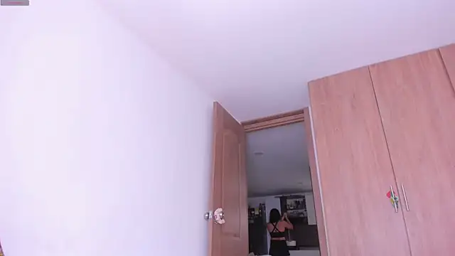 cheryl blossom69 online show from March 2026 06:41:01 PM