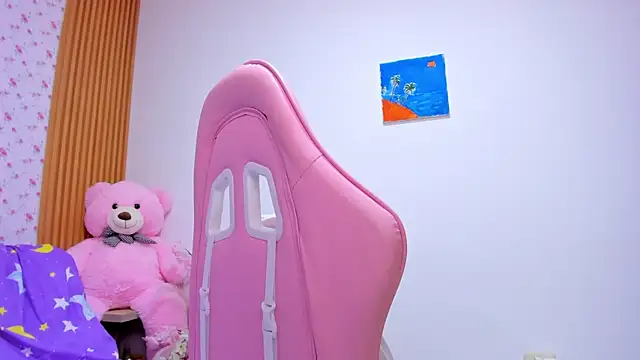 Soyqueen online show from May 2026 07:28:01 AM