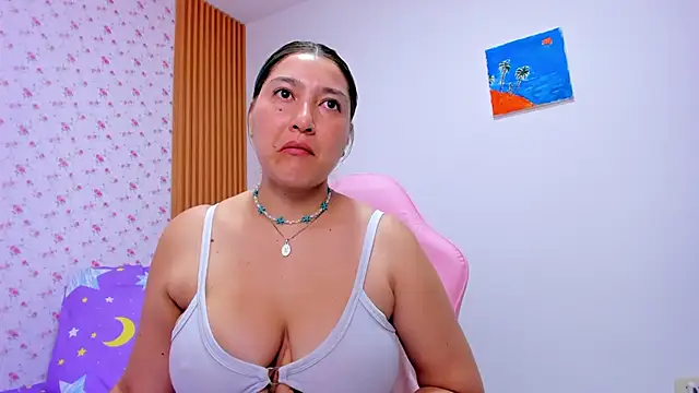 Soyqueen online show from April 2026 06:53:02 AM