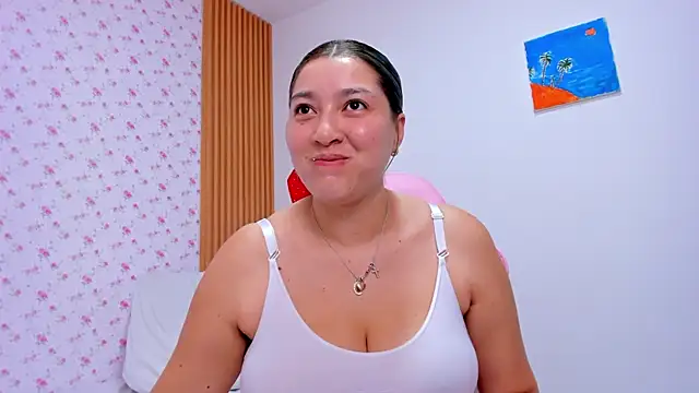 Soyqueen online show from April 2026 05:54:01 AM