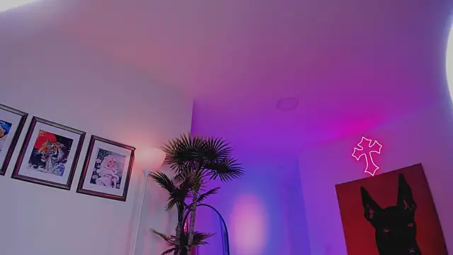 Taylor  foxxx online show from October 2025 04:34:01 AM