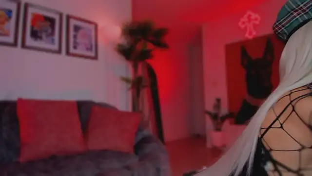 Taylor  foxxx online show from February 2026 05:29:01 AM