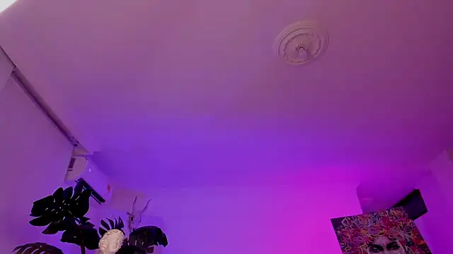 Taylor  foxxx online show from March 2025 04:18:01 AM