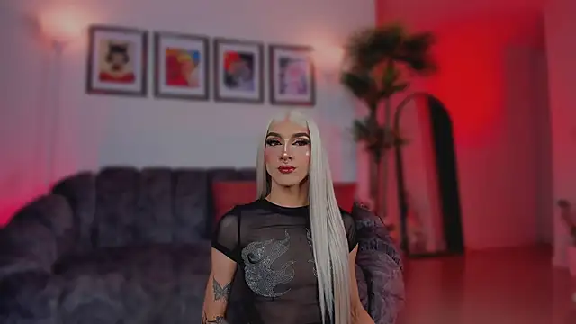 Taylor  foxxx online show from November 2025 06:03:02 AM