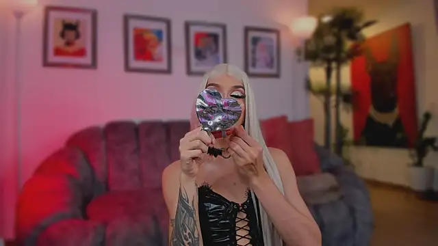 Taylor  foxxx online show from May 2026 06:33:02 AM