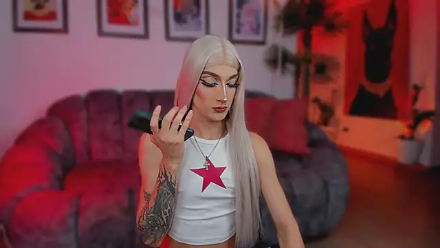 Taylor  foxxx online show from June 2026 06:33:01 AM