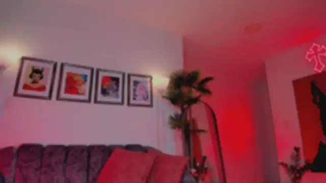 Taylor  foxxx online show from January 2026 07:58:01 AM