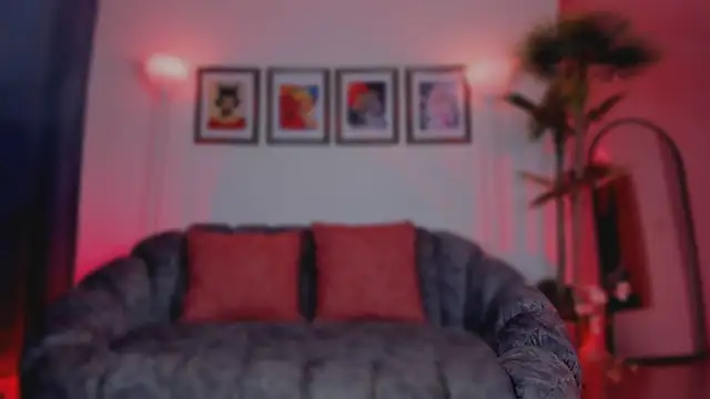 Taylor  foxxx online show from September 2025 04:52:01 AM