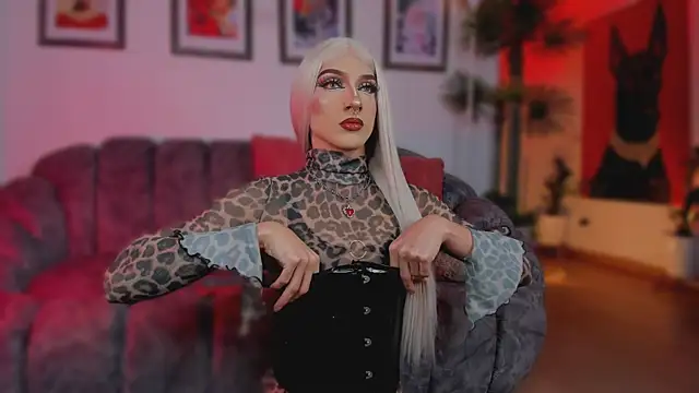 Taylor  foxxx online show from July 2026 06:09:02 AM