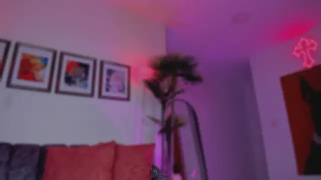 Taylor  foxxx online show from September 2025 05:11:01 AM