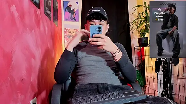 GaelOconner online show from June 2026 03:33:02 AM