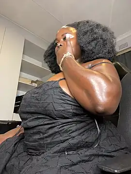 Snapshot of Honeycoco0211 chatting on March 2026 04:07:02 PM Honeycoco0211 online show from March 2026 04:07:02 PM