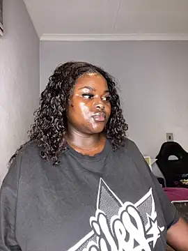 Honeycoco0211 online show from November 2025 08:31:01 PM