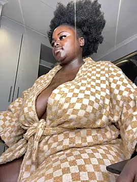 Snapshot of Honeycoco0211 chatting on April 2026 05:55:01 AM Honeycoco0211 online show from April 2026 05:55:01 AM