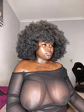 Honeycoco0211 online show from November 2025 12:30:01 PM