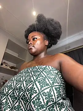 Snapshot of Honeycoco0211 chatting on March 2026 09:34:01 AM Honeycoco0211 online show from March 2026 09:34:01 AM