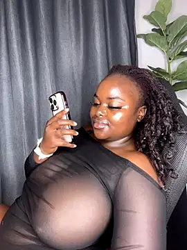 Honeycoco0211 online show from October 2025 08:05:01 AM