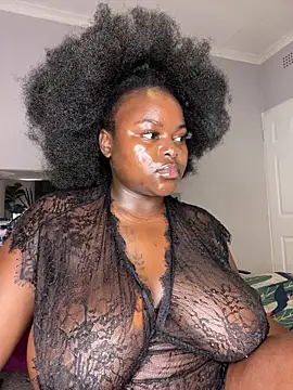 Honeycoco0211 online show from December 2025 01:06:01 AM