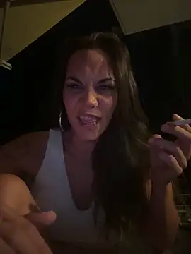 Snapshot of Lady_Knaller chatting on June 2026 08:58:01 PM Lady Knaller online show from June 2026 08:58:01 PM
