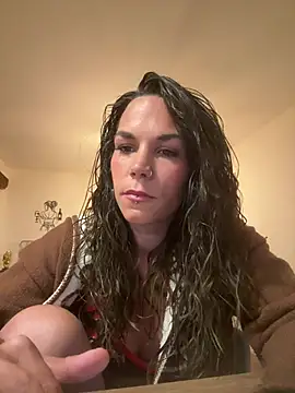 Lady Knaller online show from April 2026 07:37:01 PM