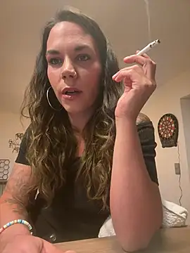Lady Knaller online show from May 2026 07:11:01 PM