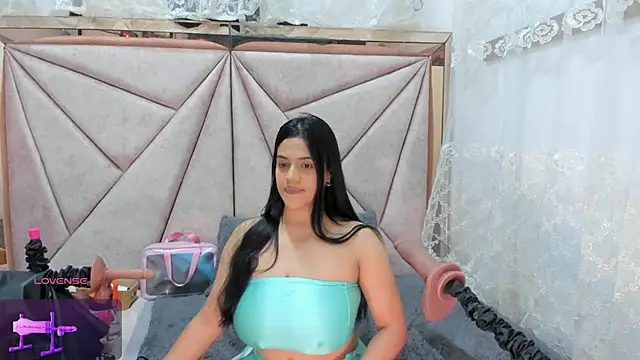 Deisy Torres online show from February 2025 11:52:01 PM