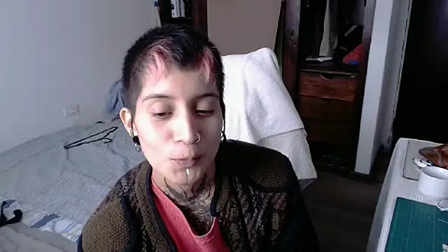  Apola 77 online show from October 2025 06:42:02 PM
