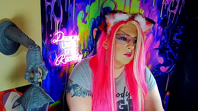 Snapshot of Blakelytgirl chatting on May 2026 04:54:01 AM Blakelytgirl online show from May 2026 04:54:01 AM